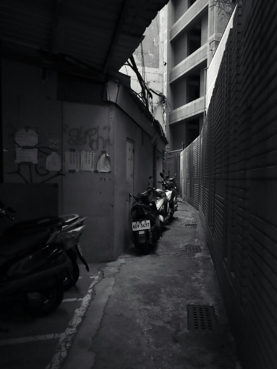 Leslieville Laneway